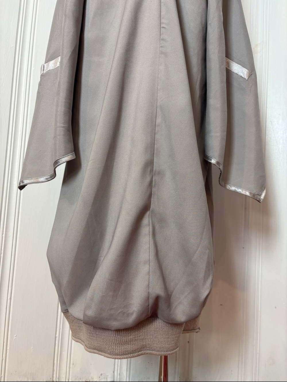 LAUREN VIDAL Designer Light Gray Layered Balloon Hem Dress - Size S - Picture 5 of 10